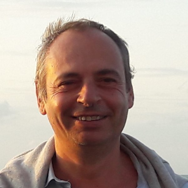 Mercurhosp - Nicolas Du Bus De Warnaffe - Senior Buyer