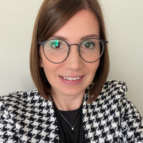 Mercurhosp - Delphine Mourmeaux - Senior Buyer